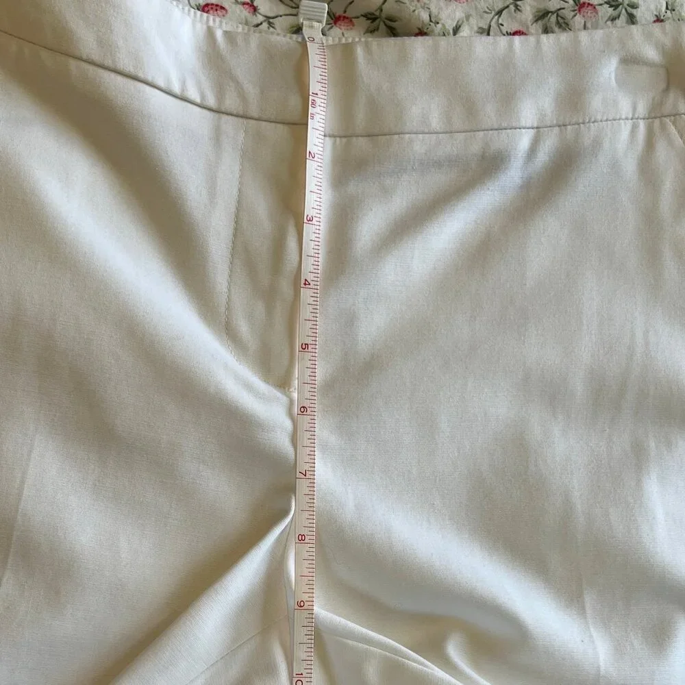 Rafaella Women's Curvy Fit Bermuda Shorts NWT - Picture 9 of 12